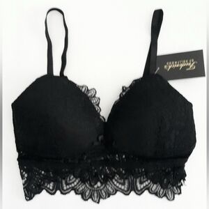 Frederick's Wireless Bra Small